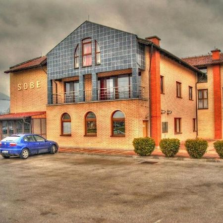 Motel Bella Italia Ilidža Eksteriør billede
