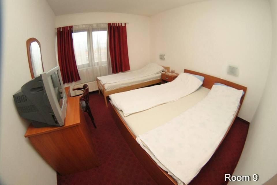 Motel Bella Italia Ilidža Eksteriør billede